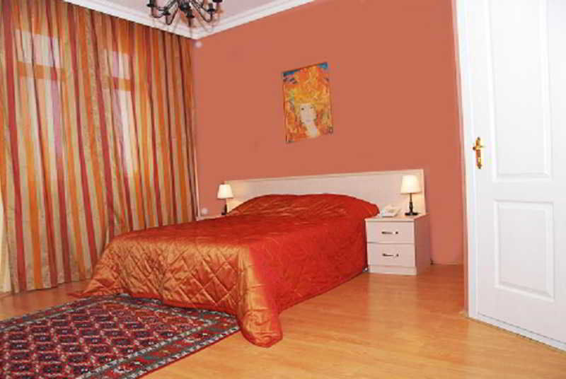 Buta Hotel Baku Exterior photo